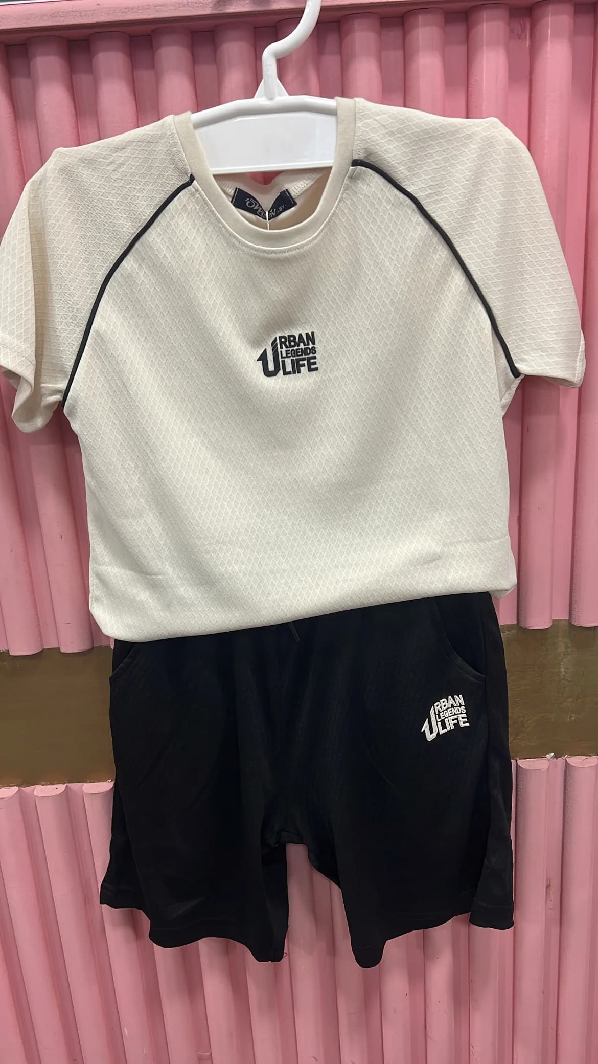 CONJUNTO URBAN VARON