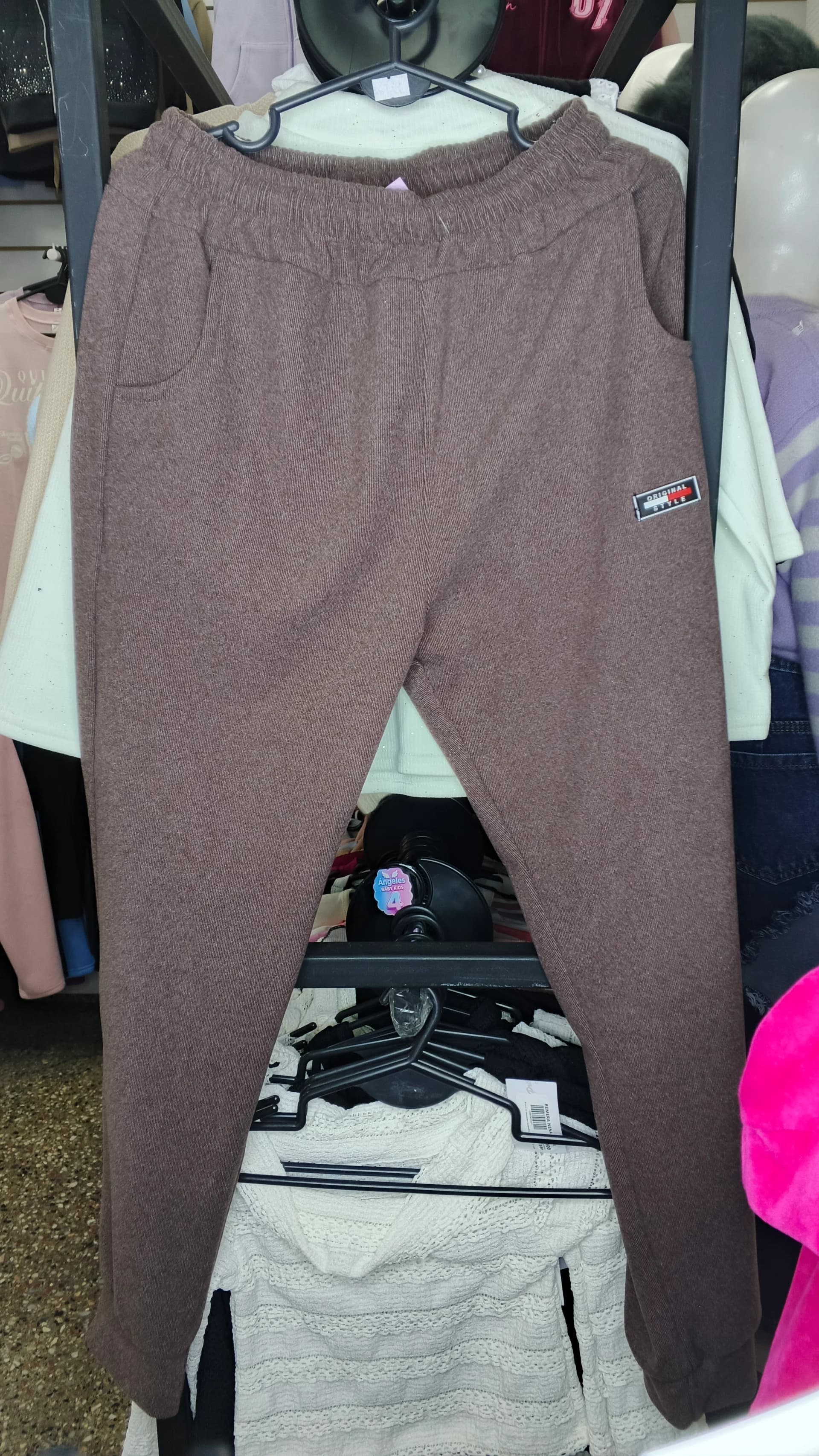 PANTALON DARLON CON PUÑO NIÑO
