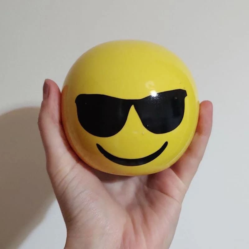 Pelota con cara