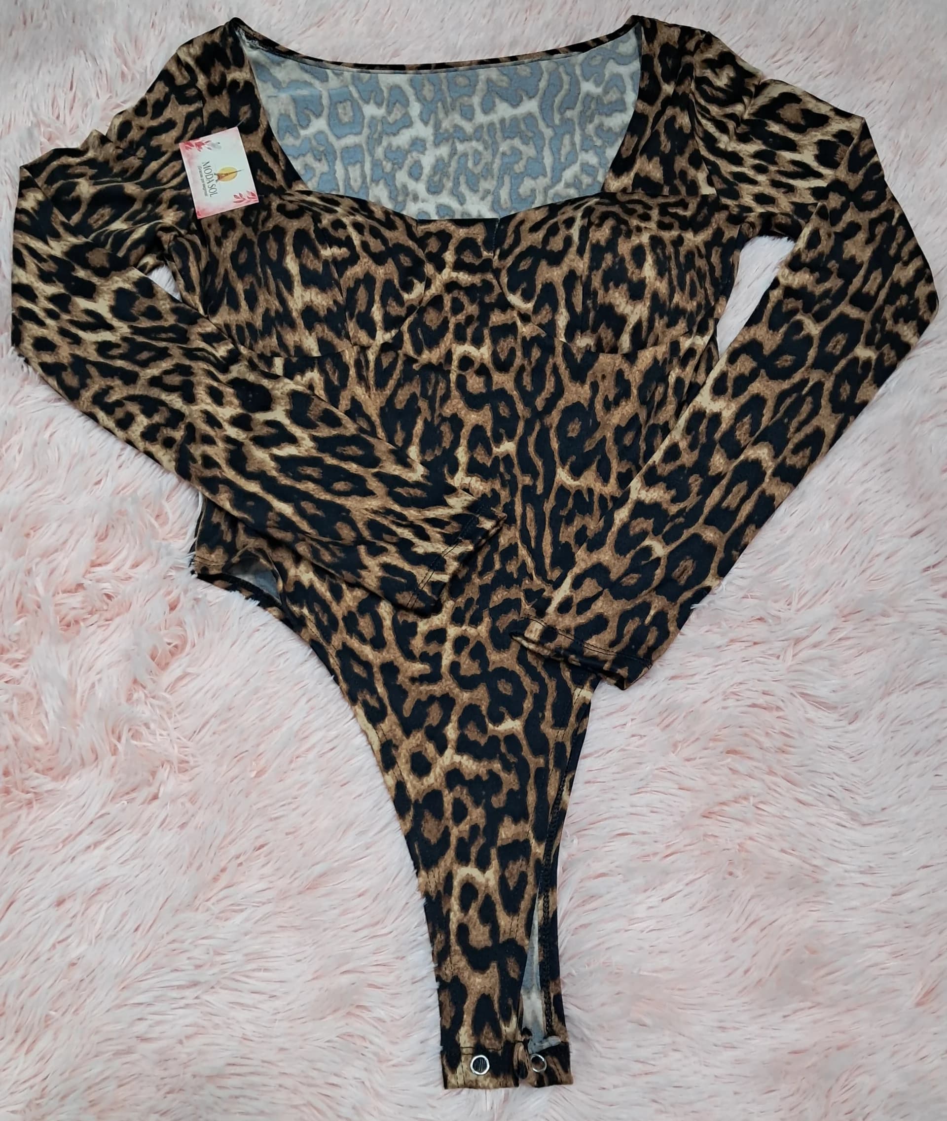 BODY ANIMAL PRINT MANGA LARGA