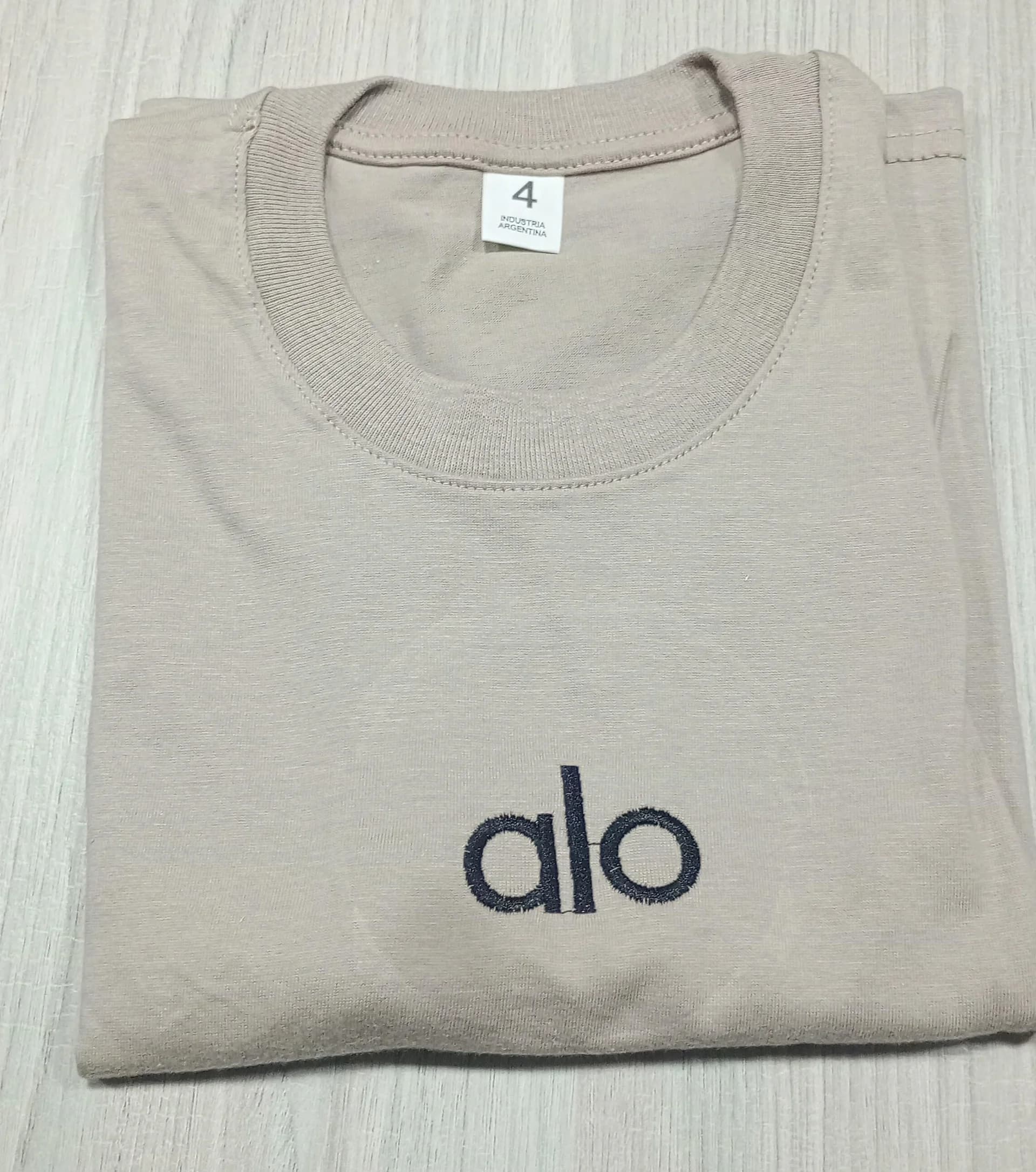 REMERA NENE ALO