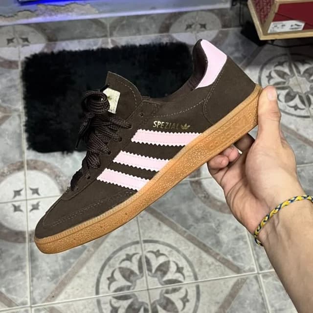 ADIDAS SPEZIAL