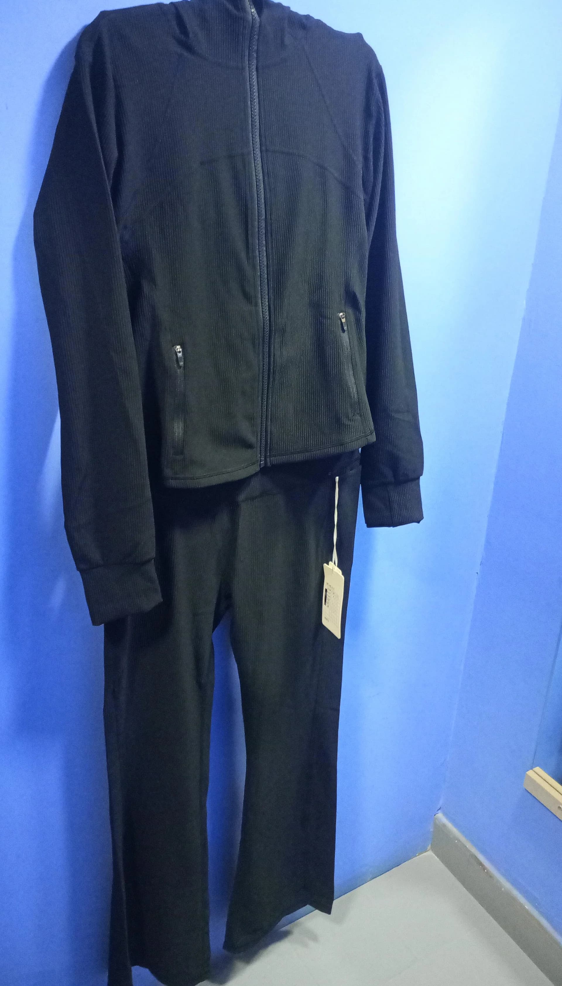 CONJUNTO DEPORTIVO DAMA 017