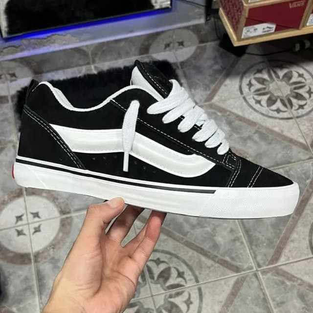 VANS KNU "CLASICA"