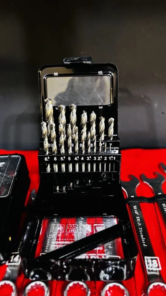 Juego de mechas de acero rapido 19 piezas Lusqtoff