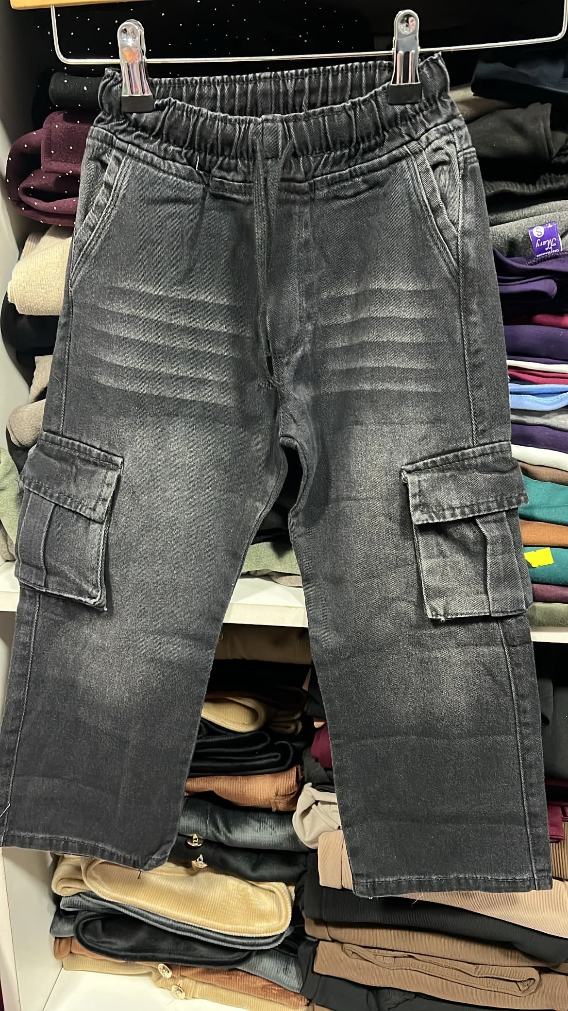 JEANS NEGRO CON GRIS  varon