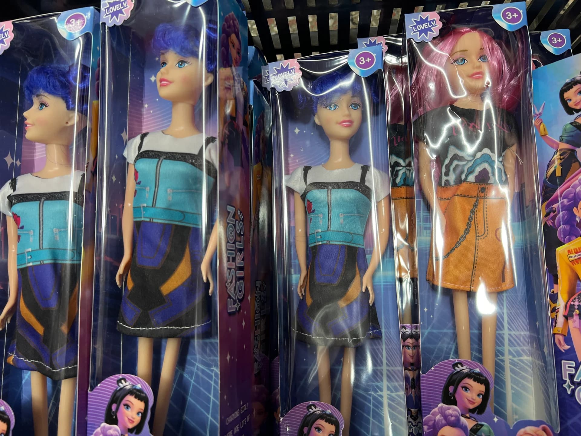 MUÑECAS GUERRERAS K-POP