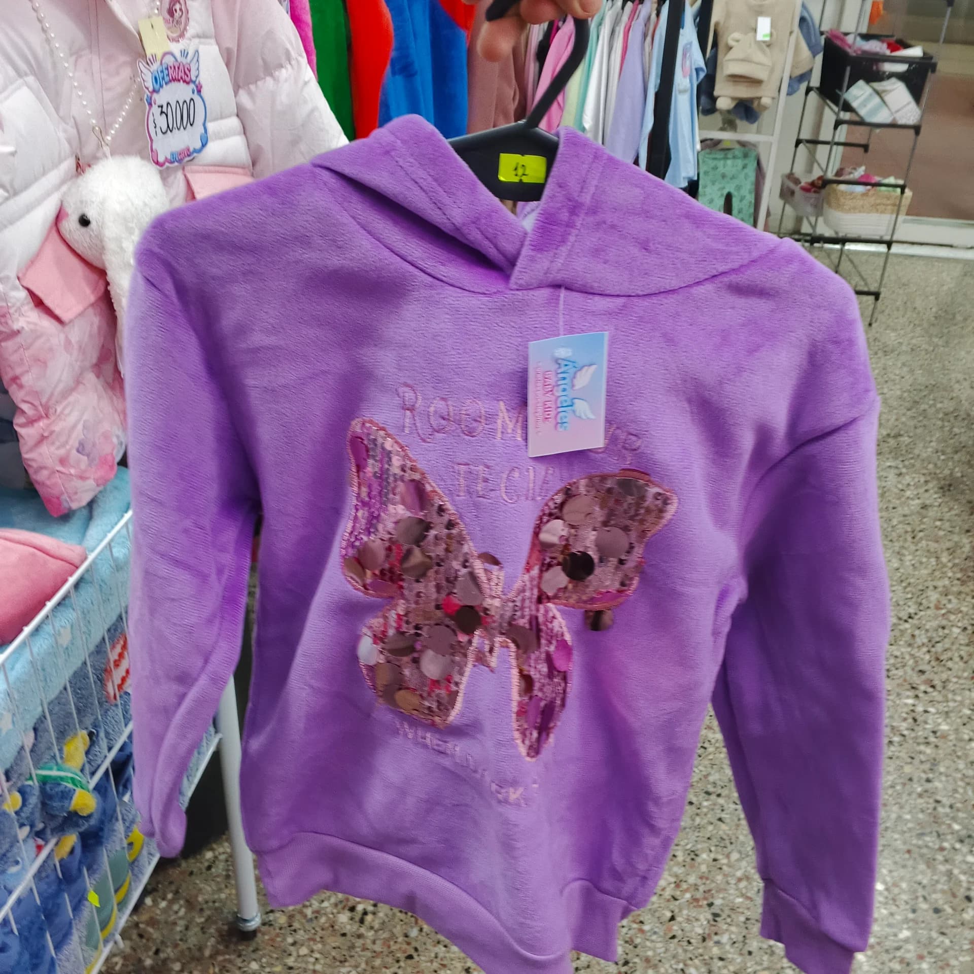 CONJUNTO PLUSH MARIPOSA NENA