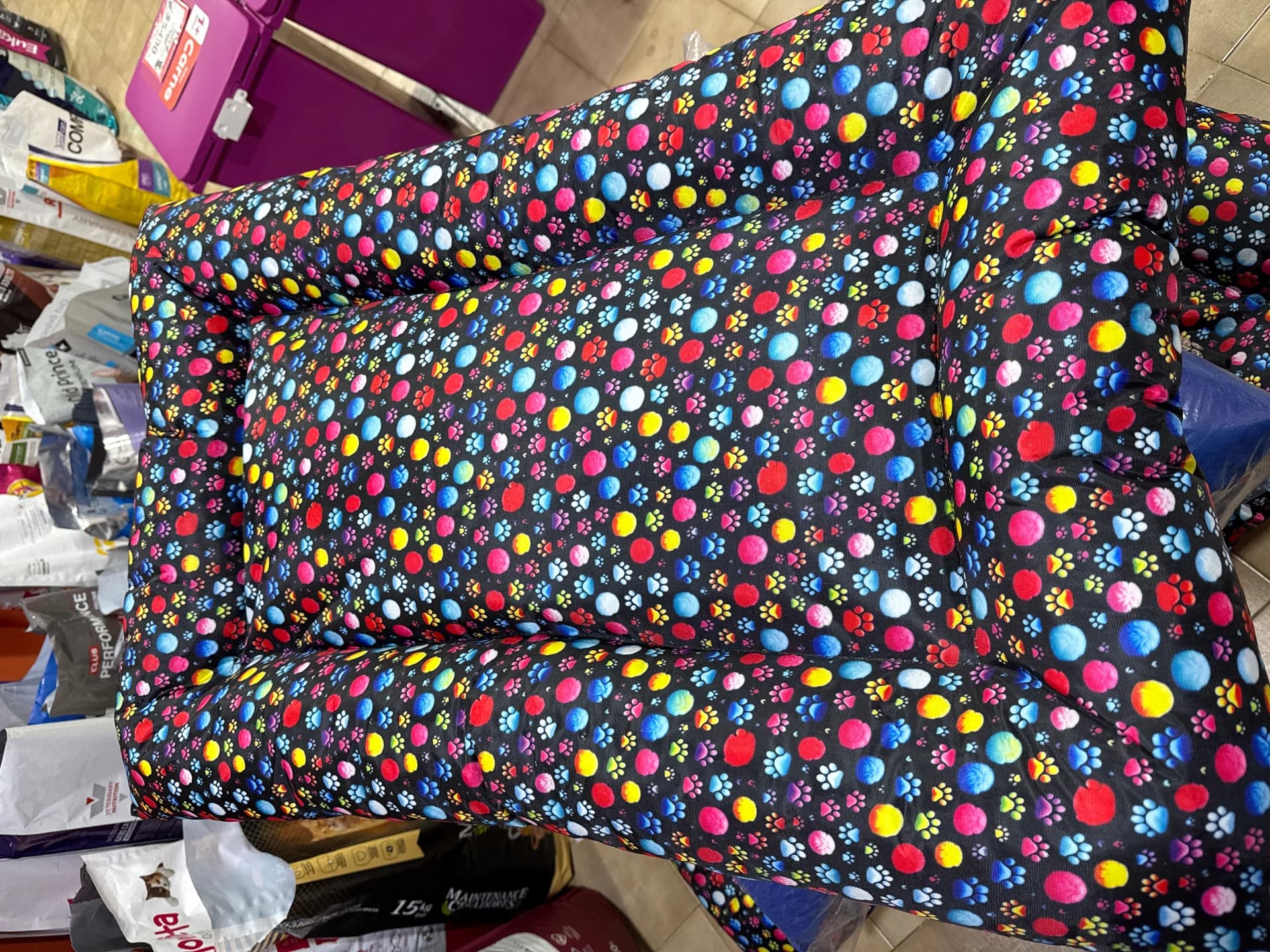 "COLCHONETA RELLENA ESTAMPADA DOBLE ANTIDESGARRO  100 X 70 CM L "