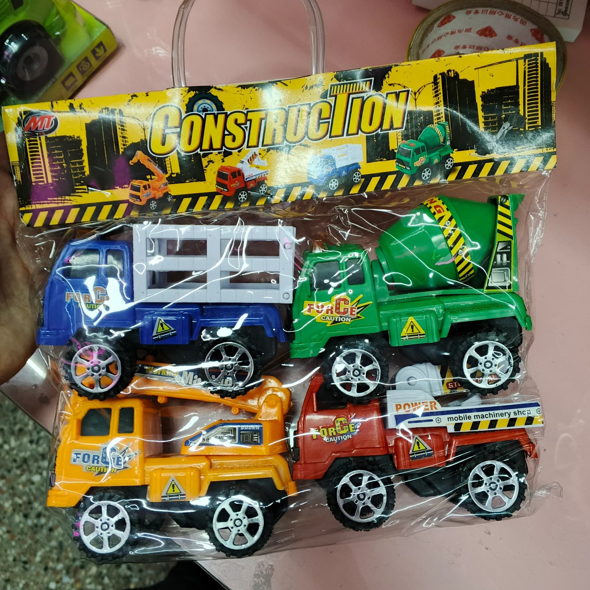 CONSTRUCTION CAMIONES