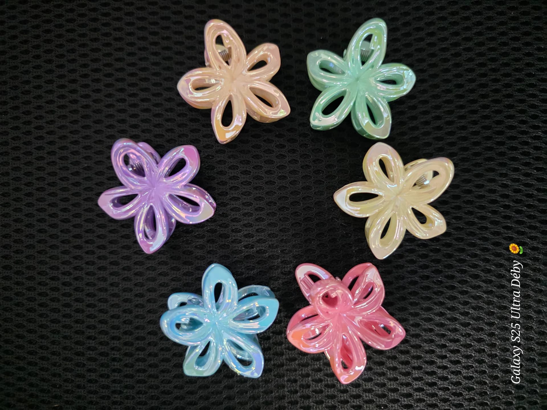 Broches pequeños flor tornasoladas