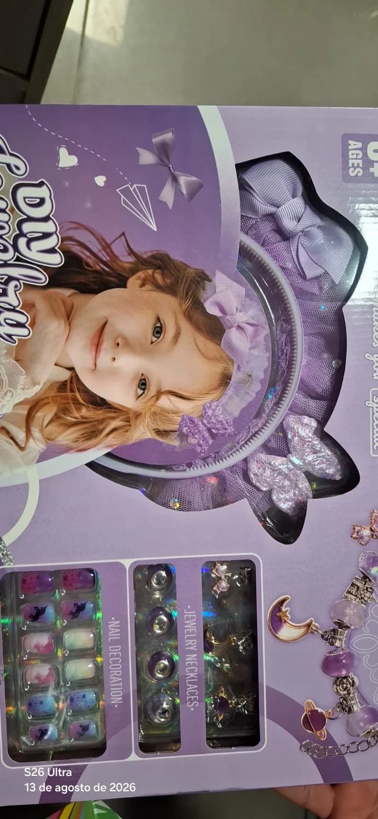 set de uñas + aros
