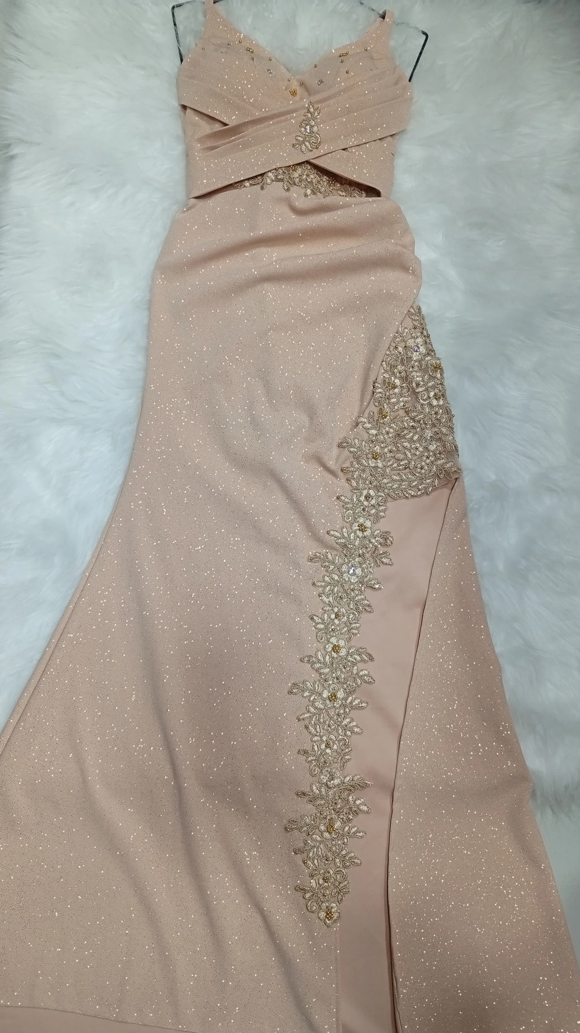 VESTIDO C/ GLITER Y BORDADO