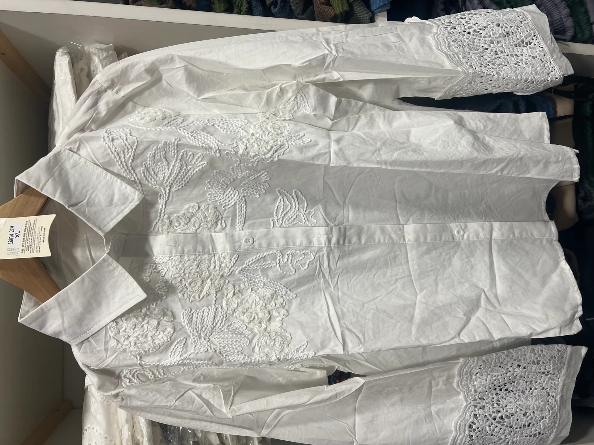 CAMISA BORDADA 814