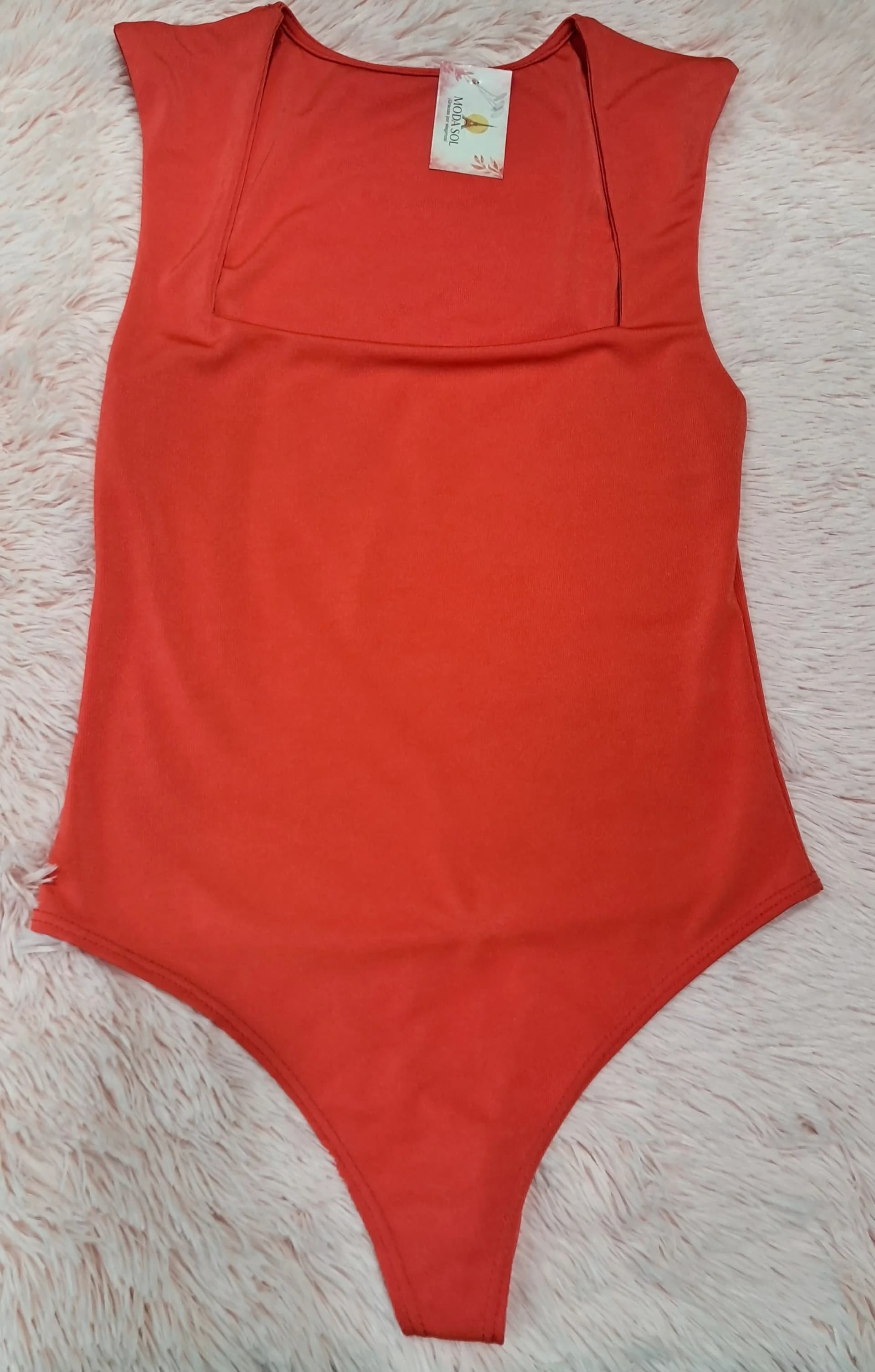 BODY BRETEL ANCHO