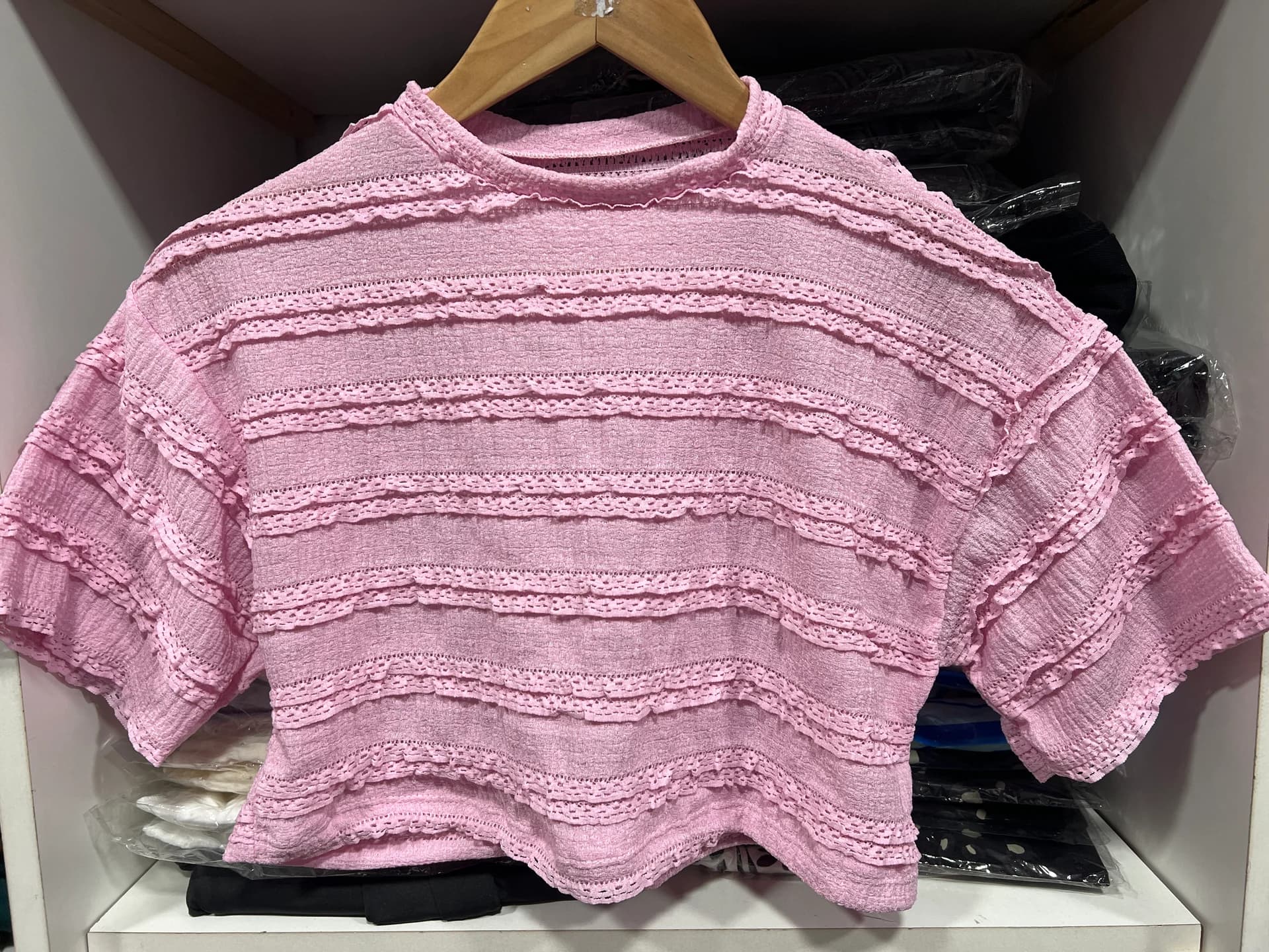 REMERA BRODERI VOLADO