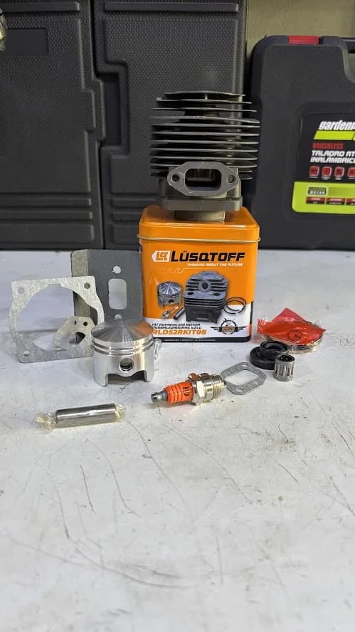 Kit de reparacion motor desmalezadora 52cc Lusqtoff