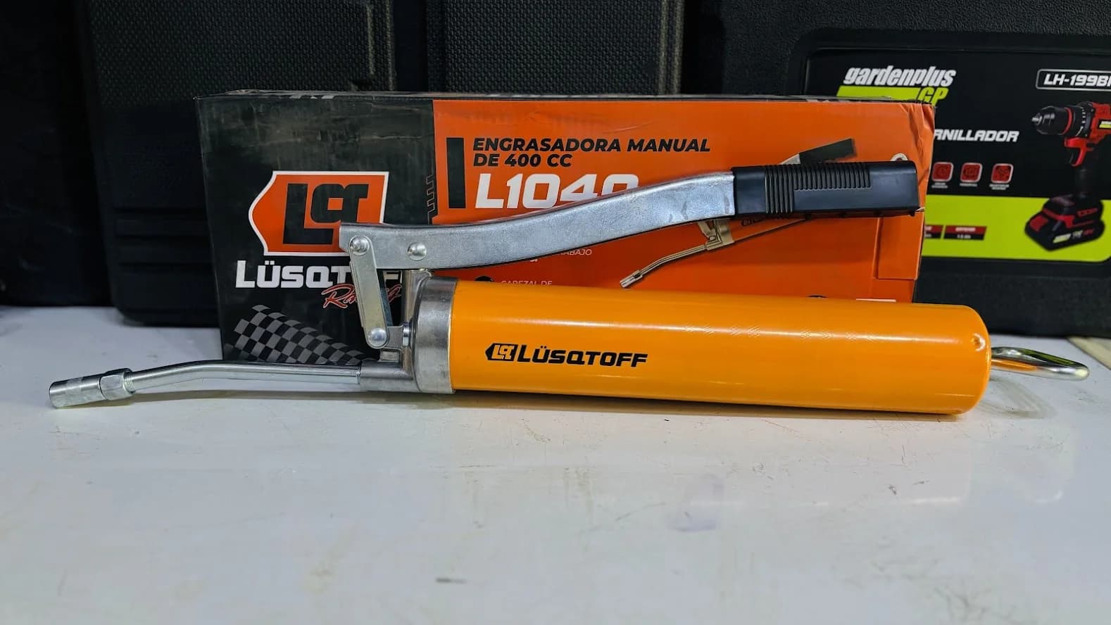 Engrasadora manual 400cc Lusqtoff