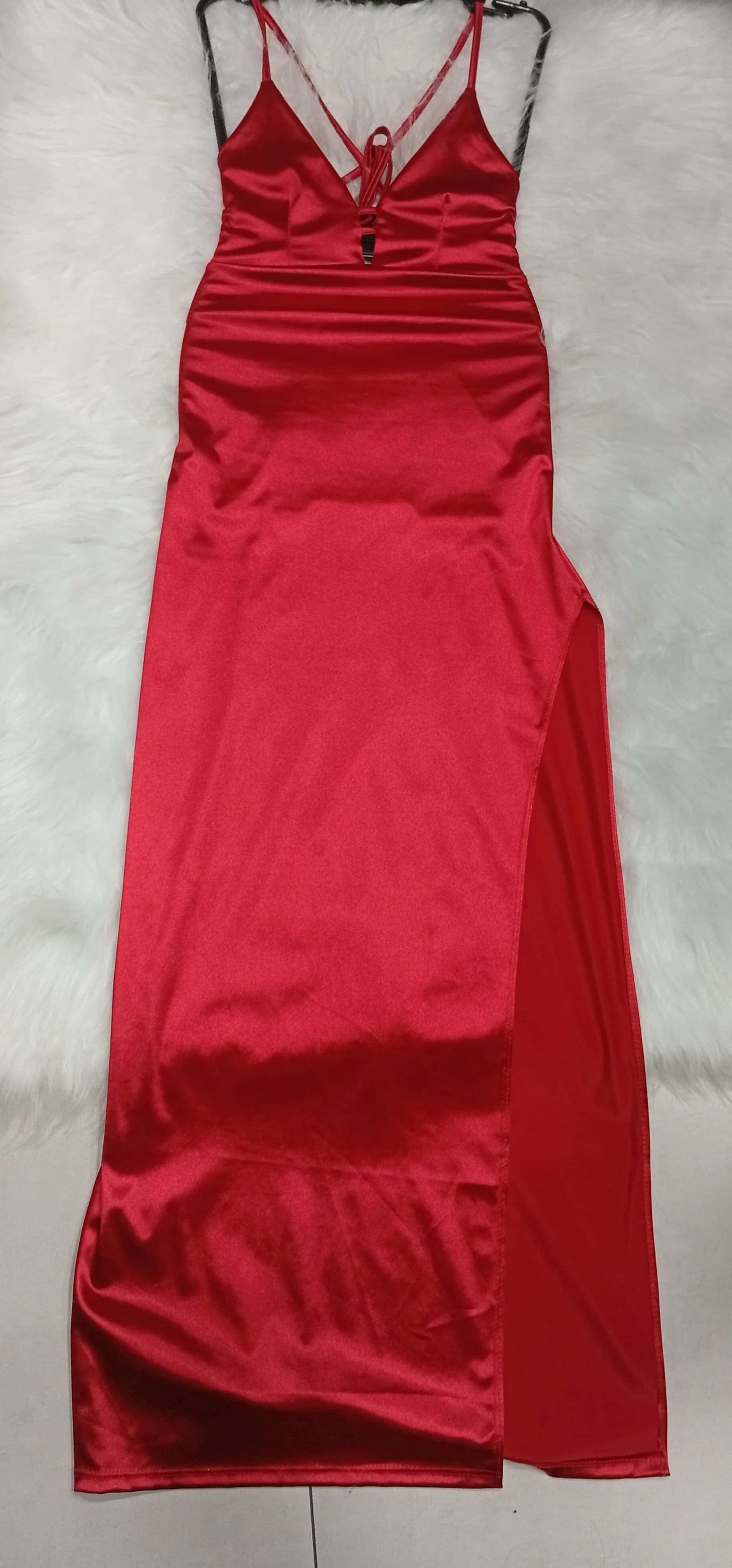 VESTIDOS LARGOS DE SATÉN