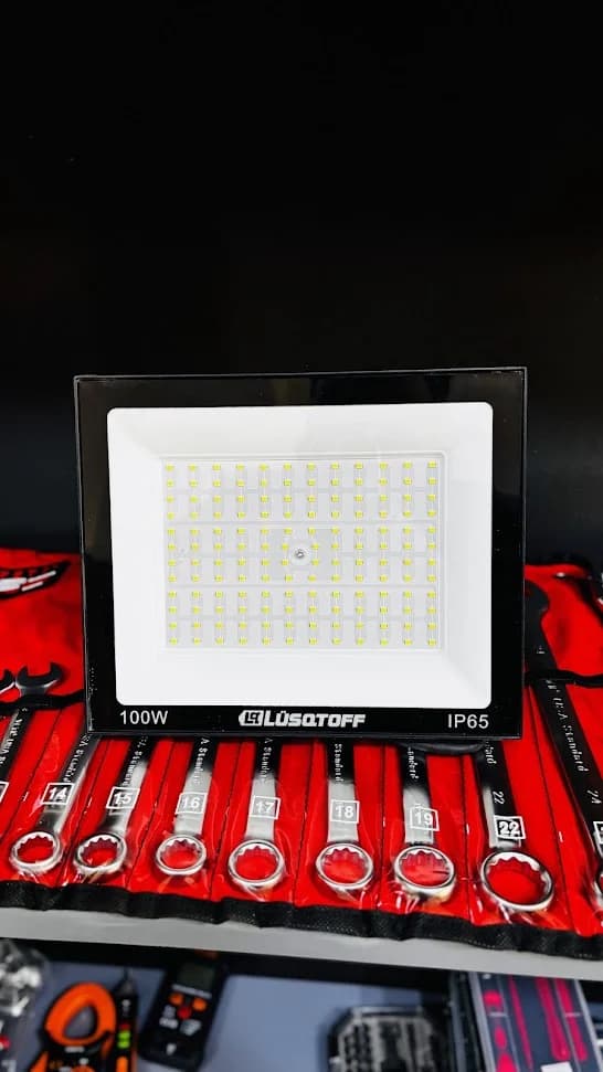 Reflector 100w Lusqtoff
