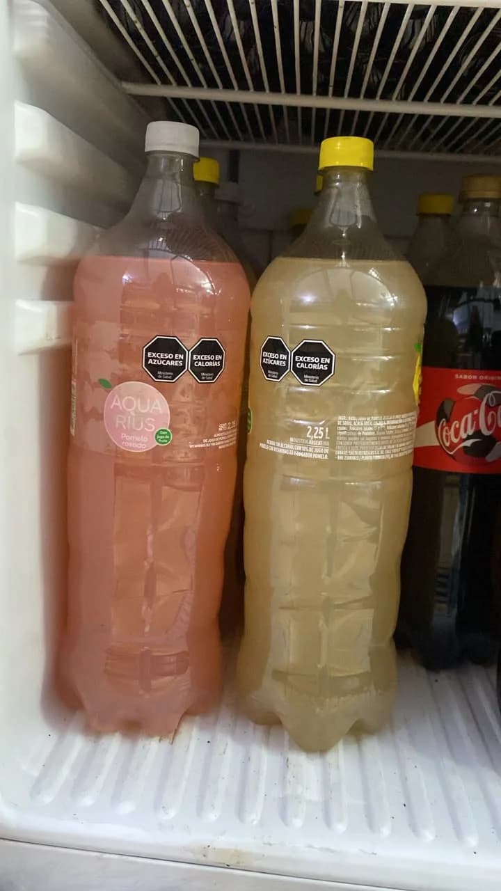AGUA SABORIZADA AQUARIUS POMELO ROSADO 2,25L