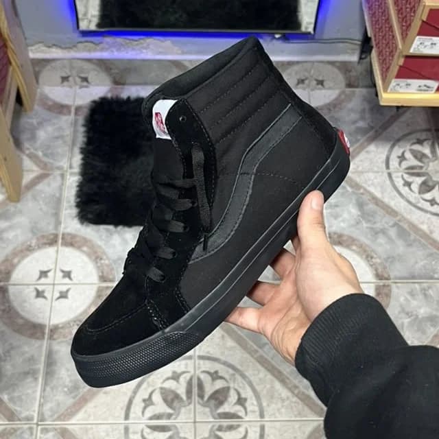 VANS BOTITA "TOTAL BLACK"