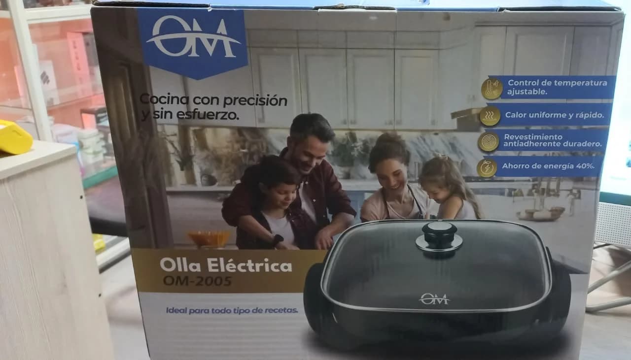 OLLA ELECTRICA MULTIUSO CUADRADA