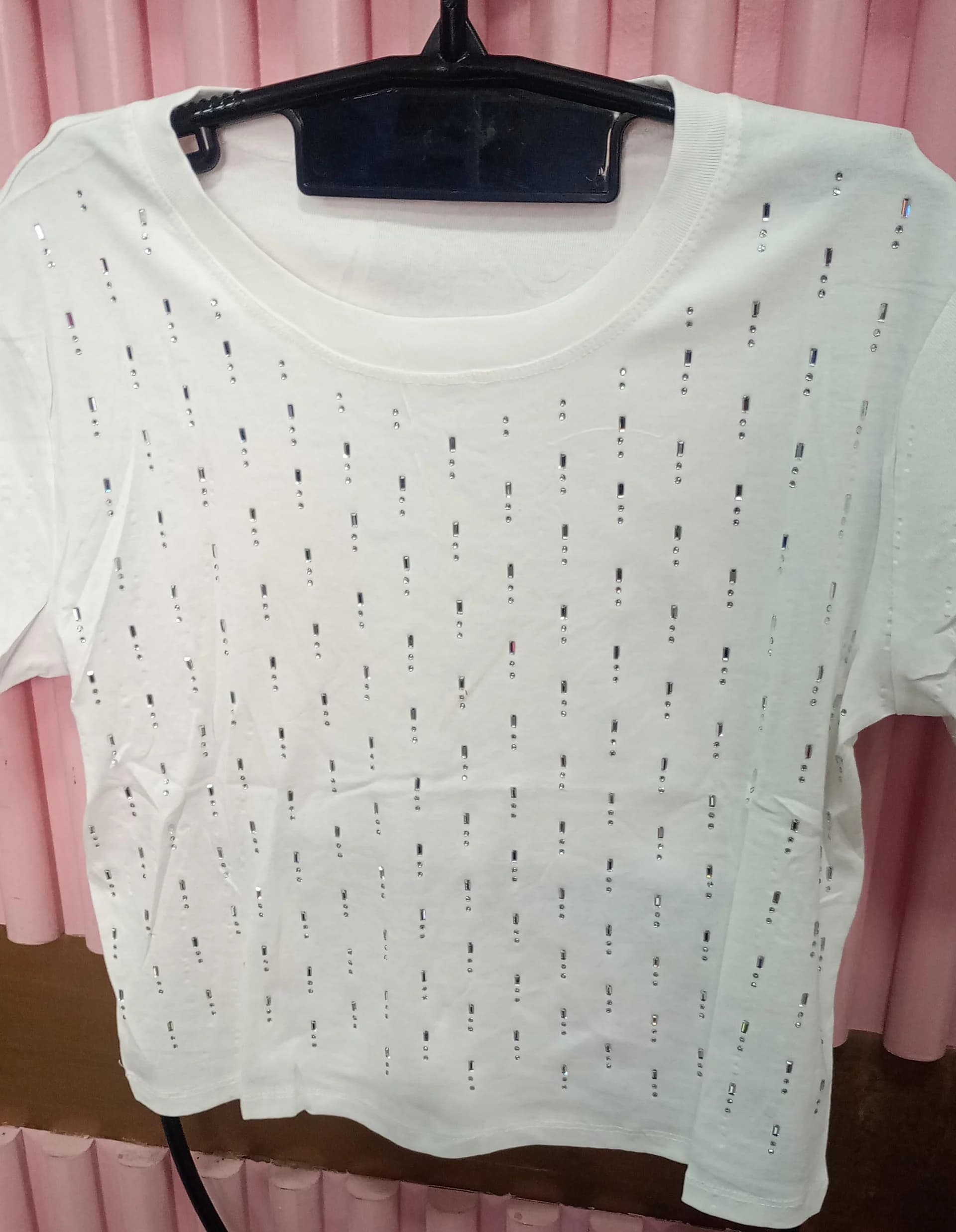 REMERA CORTA STRASS