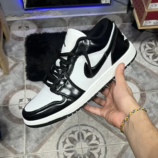 NIKE JORDAN "PANDA"