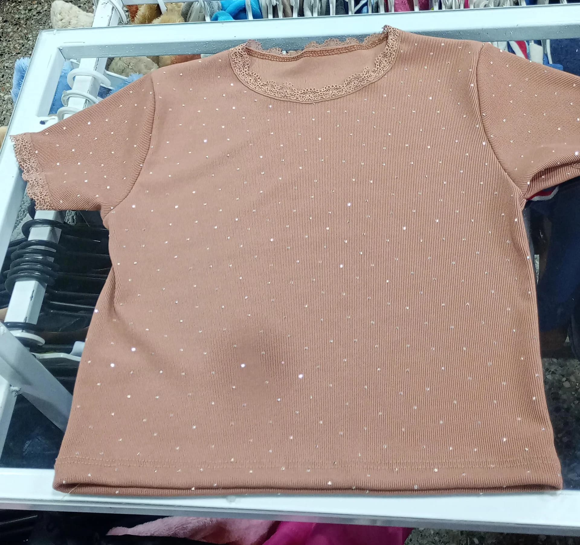 REMERA YOANA CON STRASS