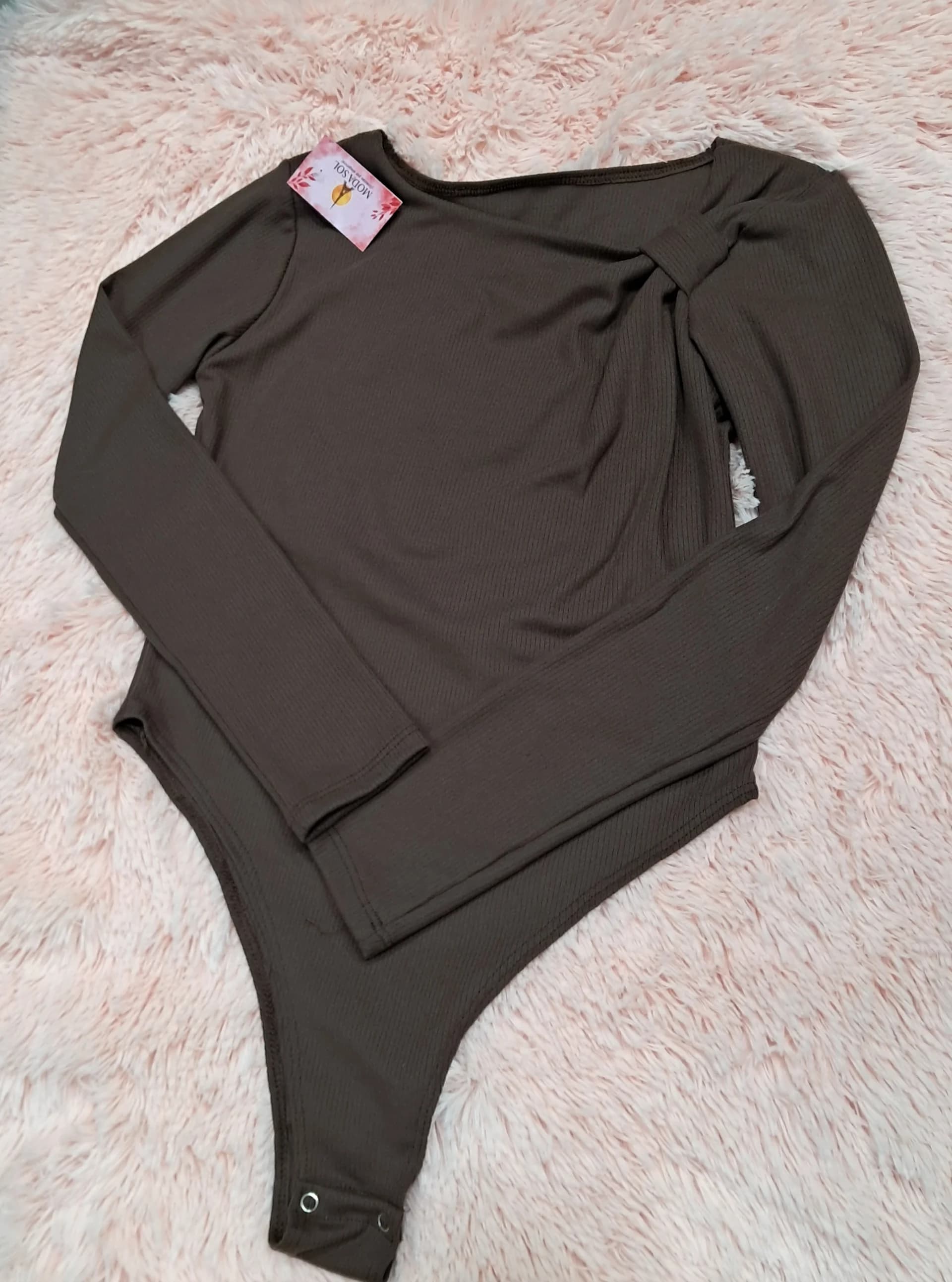 BODY CUELLO REDONDO MANGAS LARGAS