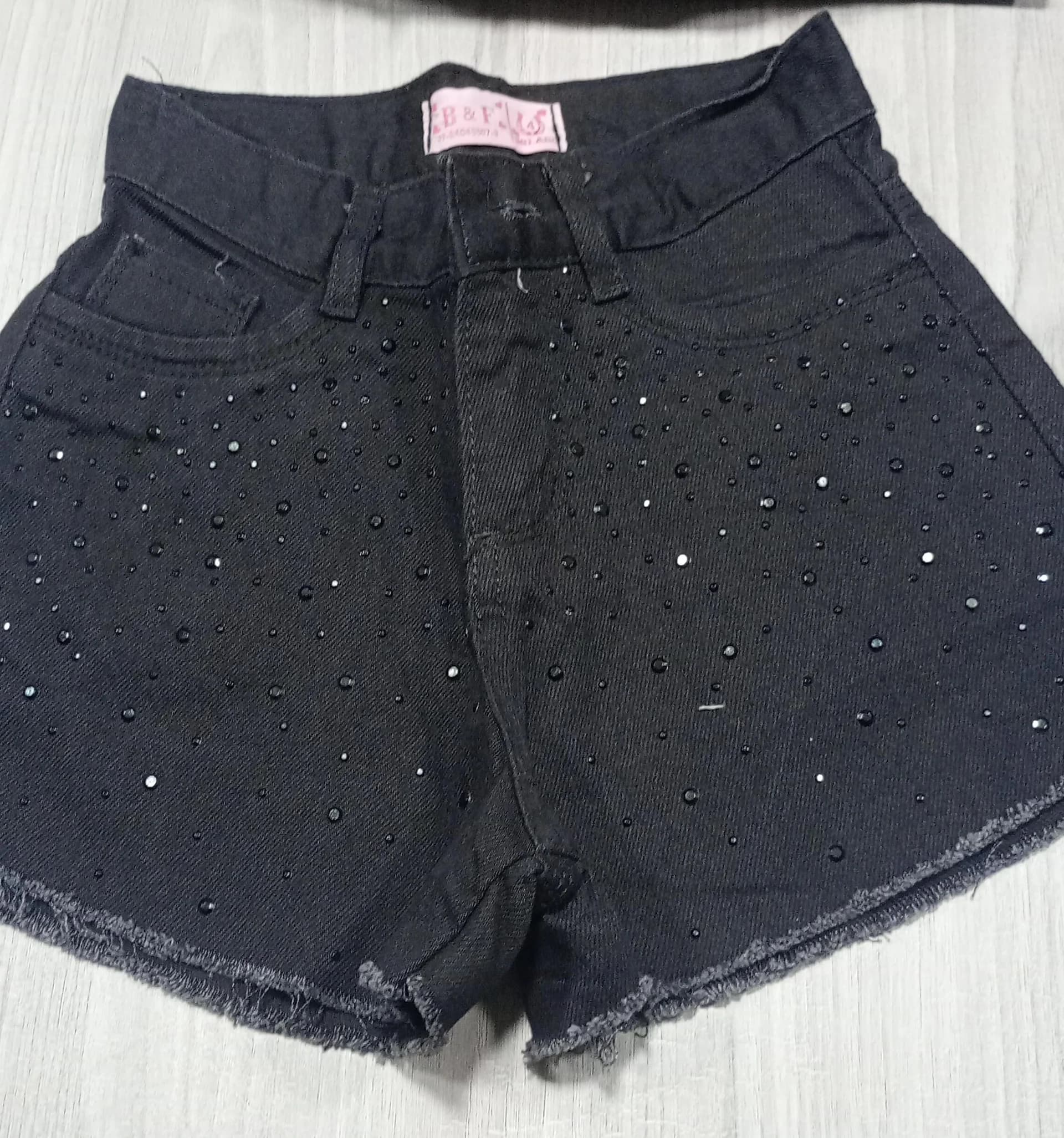 SHORT JEANS NEGRO LIQUIDACION