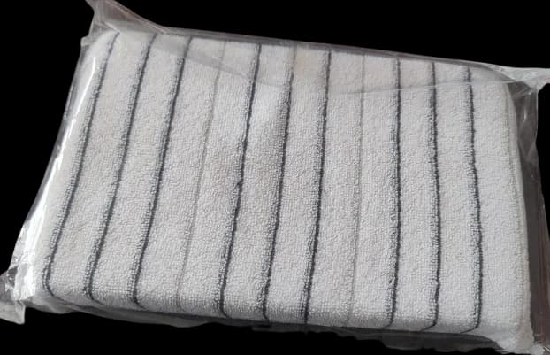 ESPONJA DE MICROFIBRA BLANCA