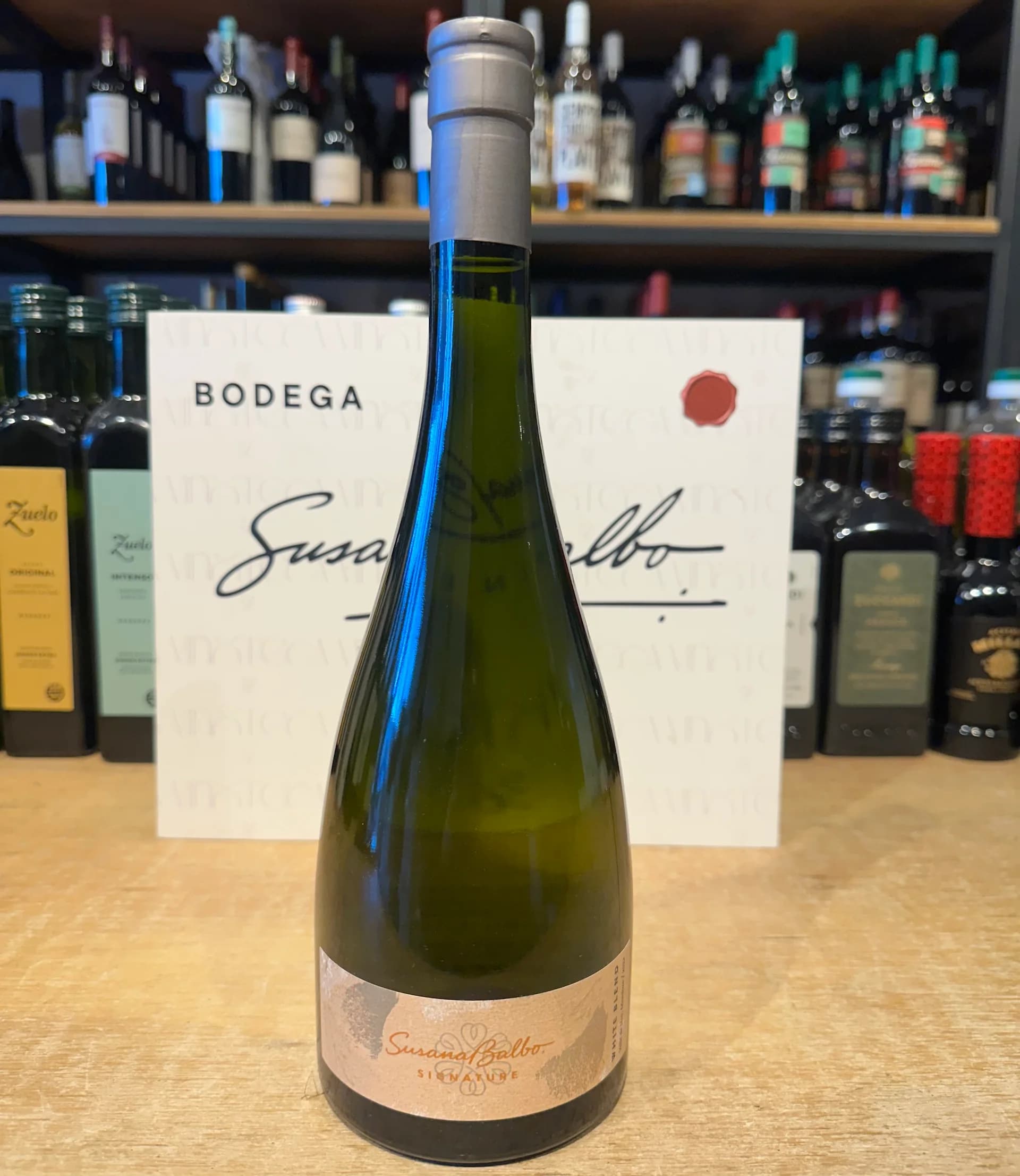 Signature White Blend