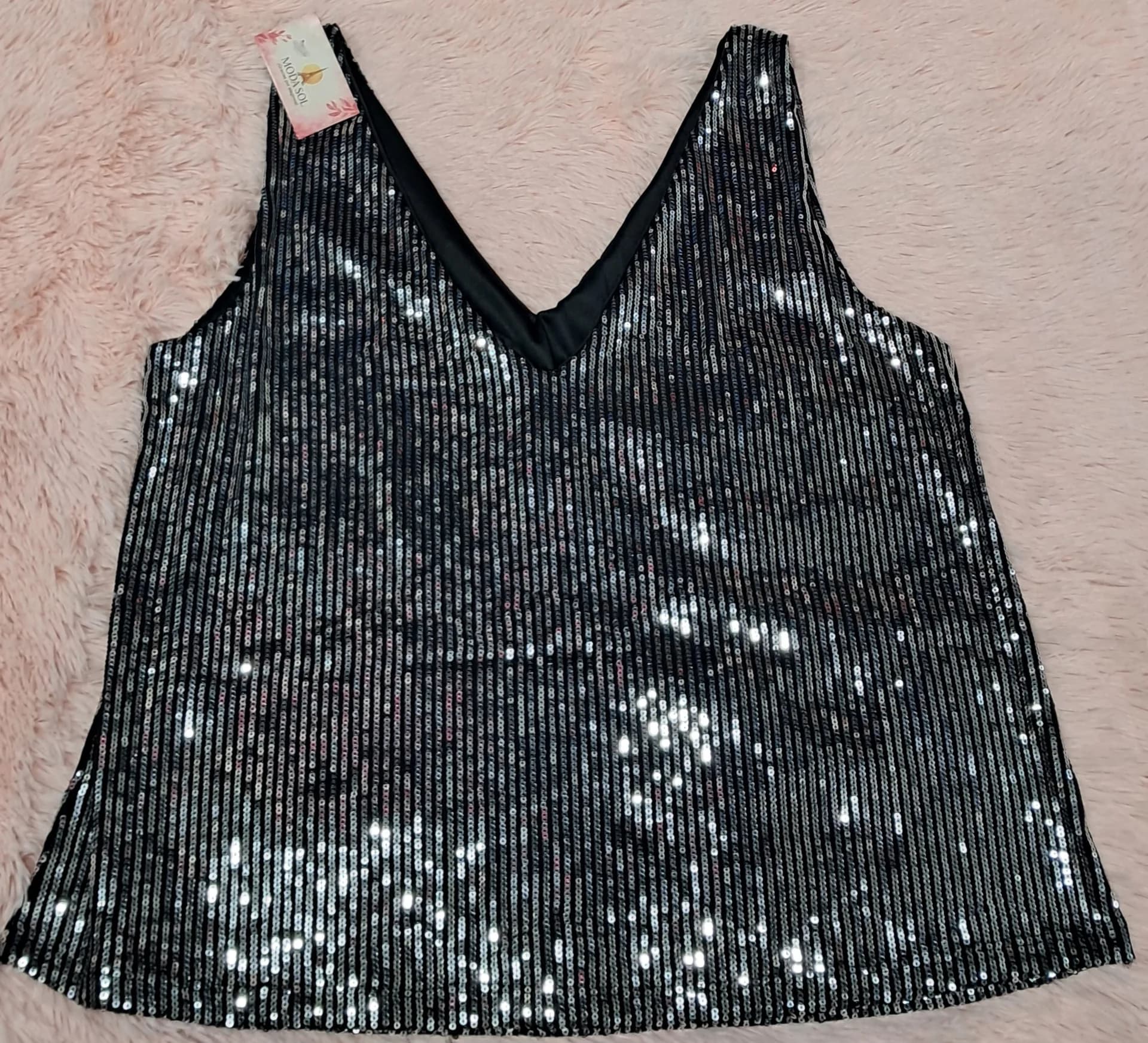 MUSCULOSA CON LENTEJUELAS DE MUJER