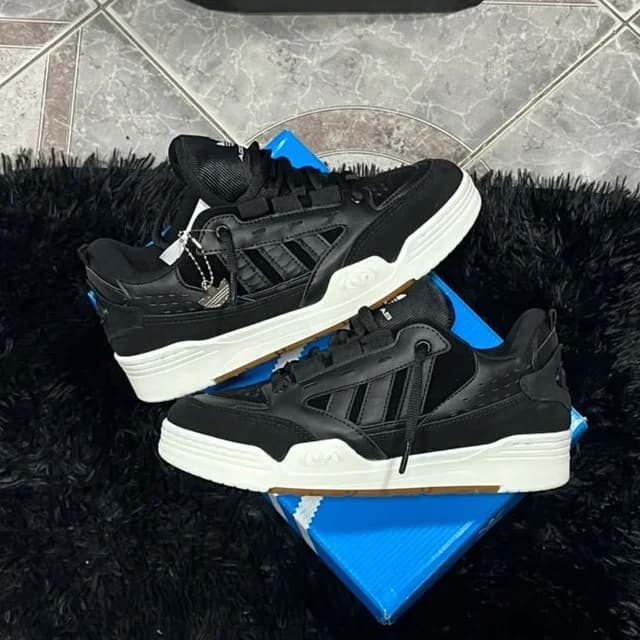 ADIDAS 2000 "BLACK"