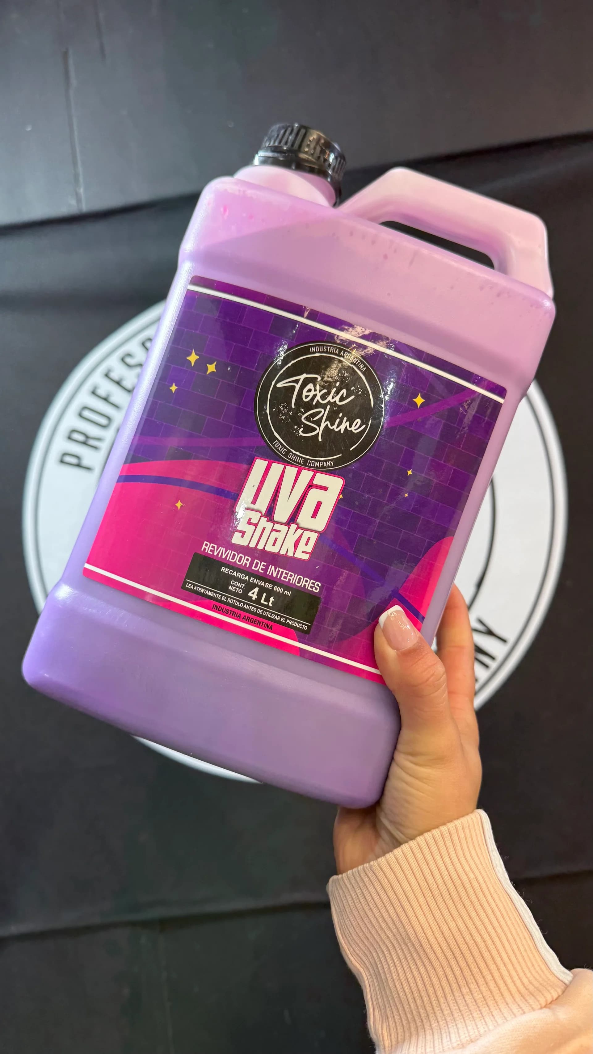 UVA SHAKE 4L GALON TOXIC SHINE