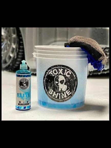 BALDE TOXIC SHINE CON TAPA