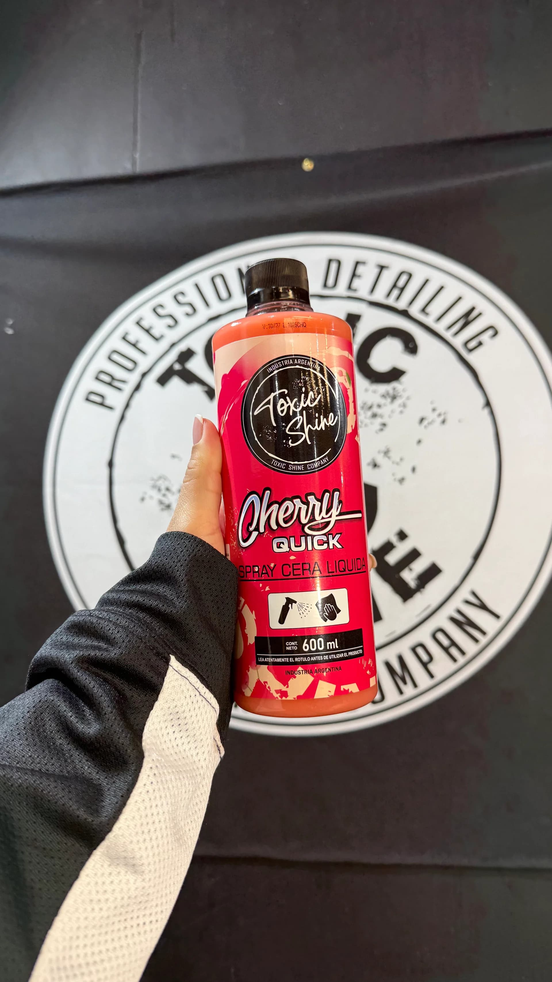 CHERRY QUICK 600ML TOXIC SHINE