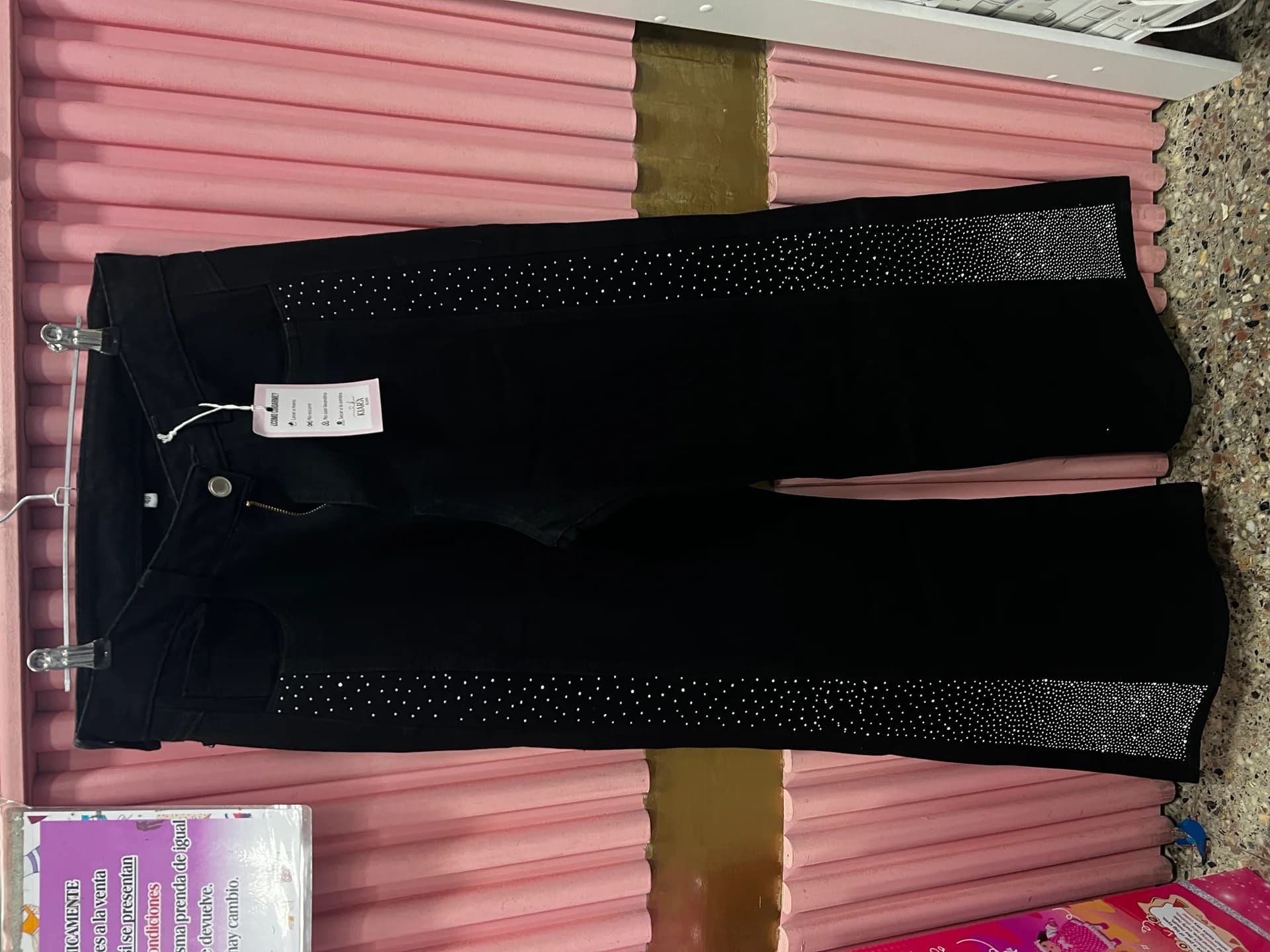 JEANS NEGRO OXFORD CON STRASS