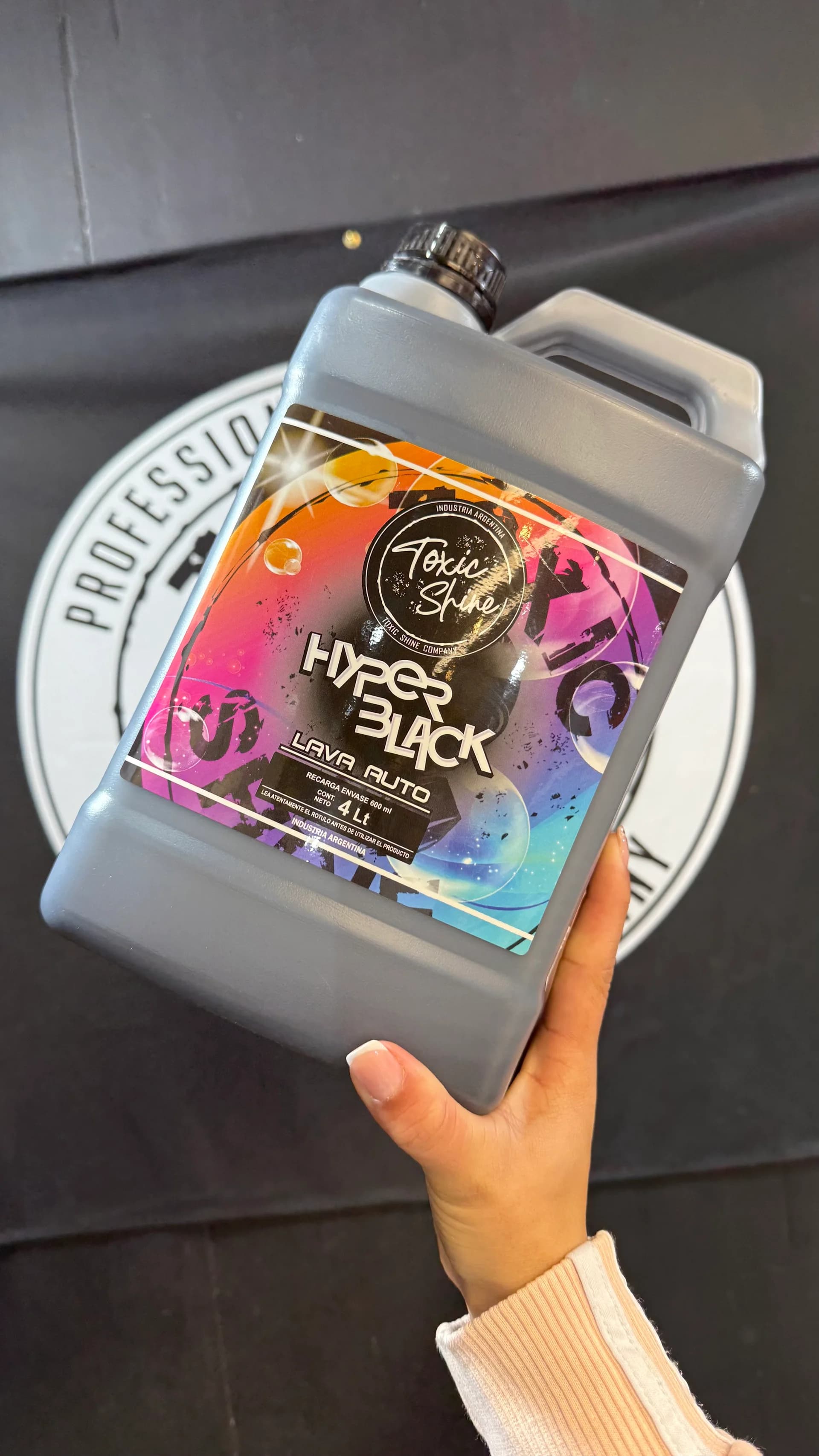 SHAMPOO HYPER BLACK 4L GALON TOXIC SHINE